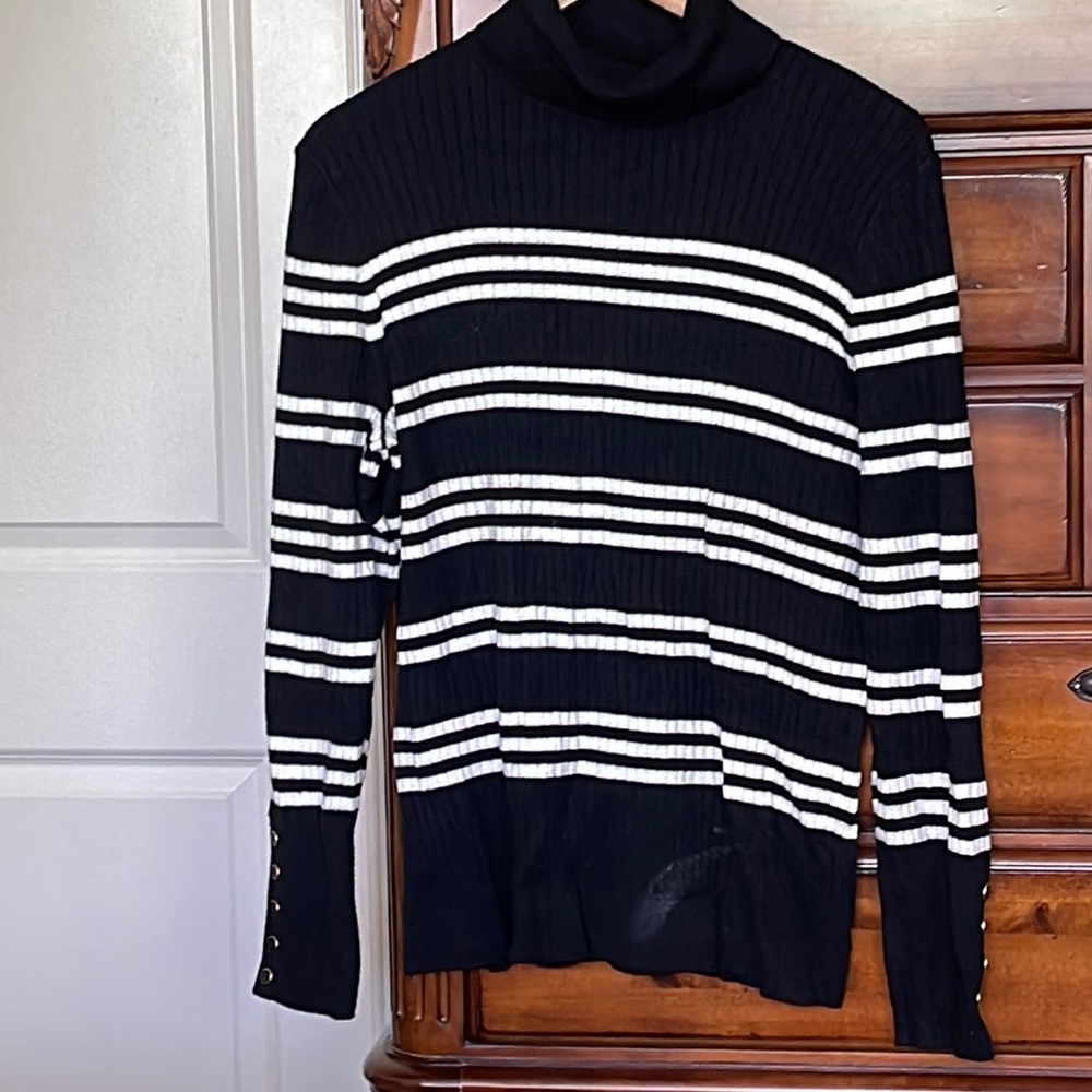 Talbots Sweater - size L